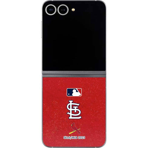 MLB St. Louis Cardinals - Solid Distressed Galaxy Z Flip6 Skin